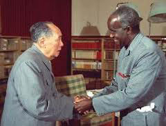 1974年2月22日，卡翁達與毛主席的談話，引發了毛主席對三個世界的劃分。